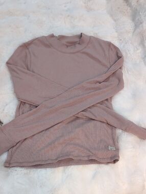Vuori Long Sleeve Thermal Top in Mauve Pink